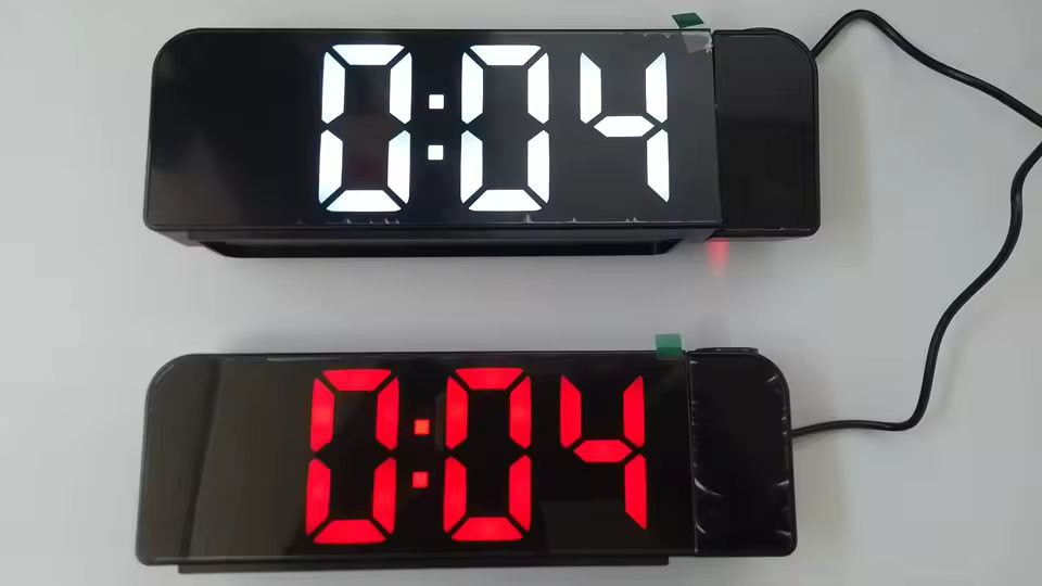 منقذ الصباحات: Desk Clock CH8013
